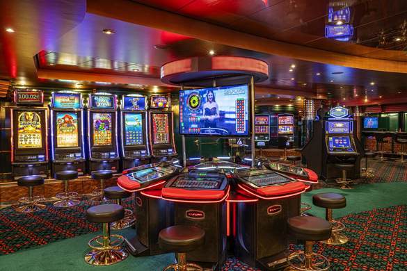 MSC Cruises MSC Orchestra Palm Beach Casino 6 ©MSC Rights - Ivan Sarfatti.jpg